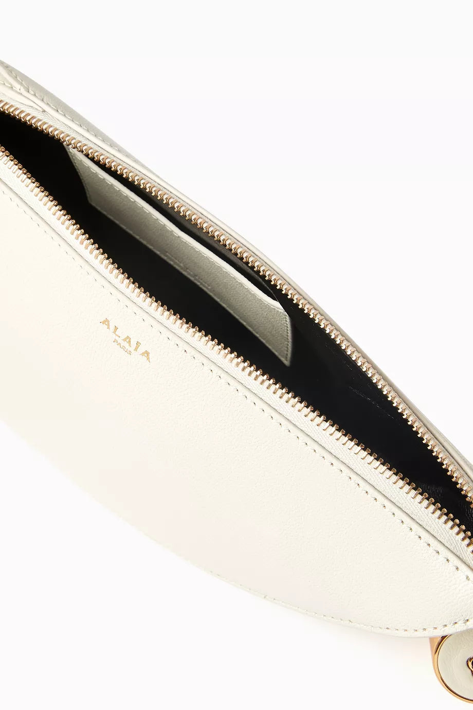 Alaïa Le Demi-Coeur Shoulder Bag in Leather