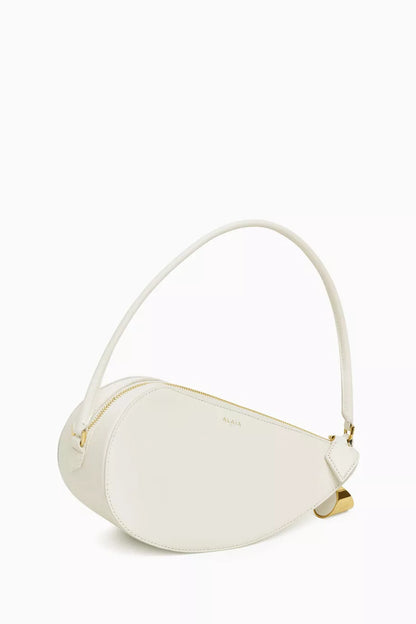 Alaïa Le Demi-Coeur Shoulder Bag in Leather