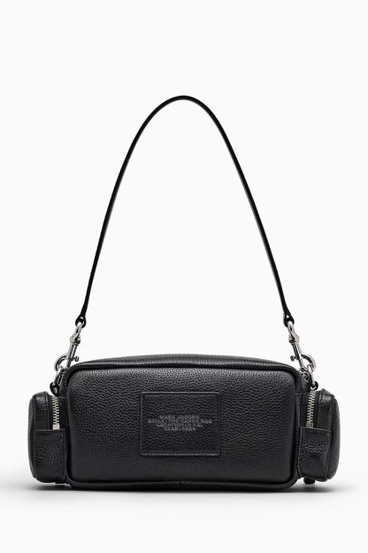 Marc Jacobs The Cargo Shoulder Bag in Grained Leather Black