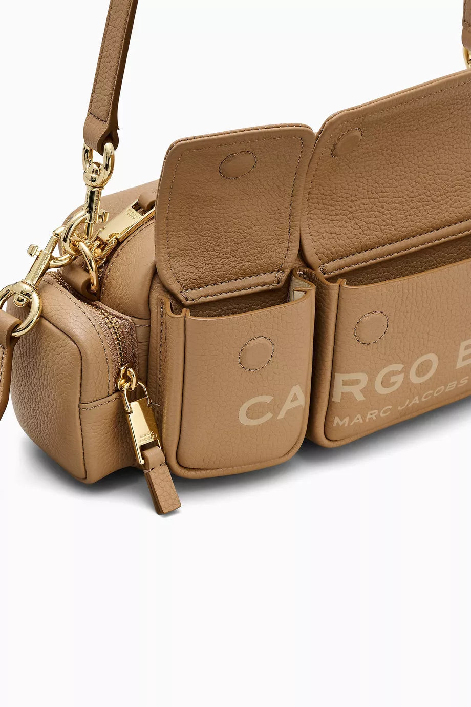 Marc Jacobs The Cargo Shoulder Bag in Grained Leather Camel
