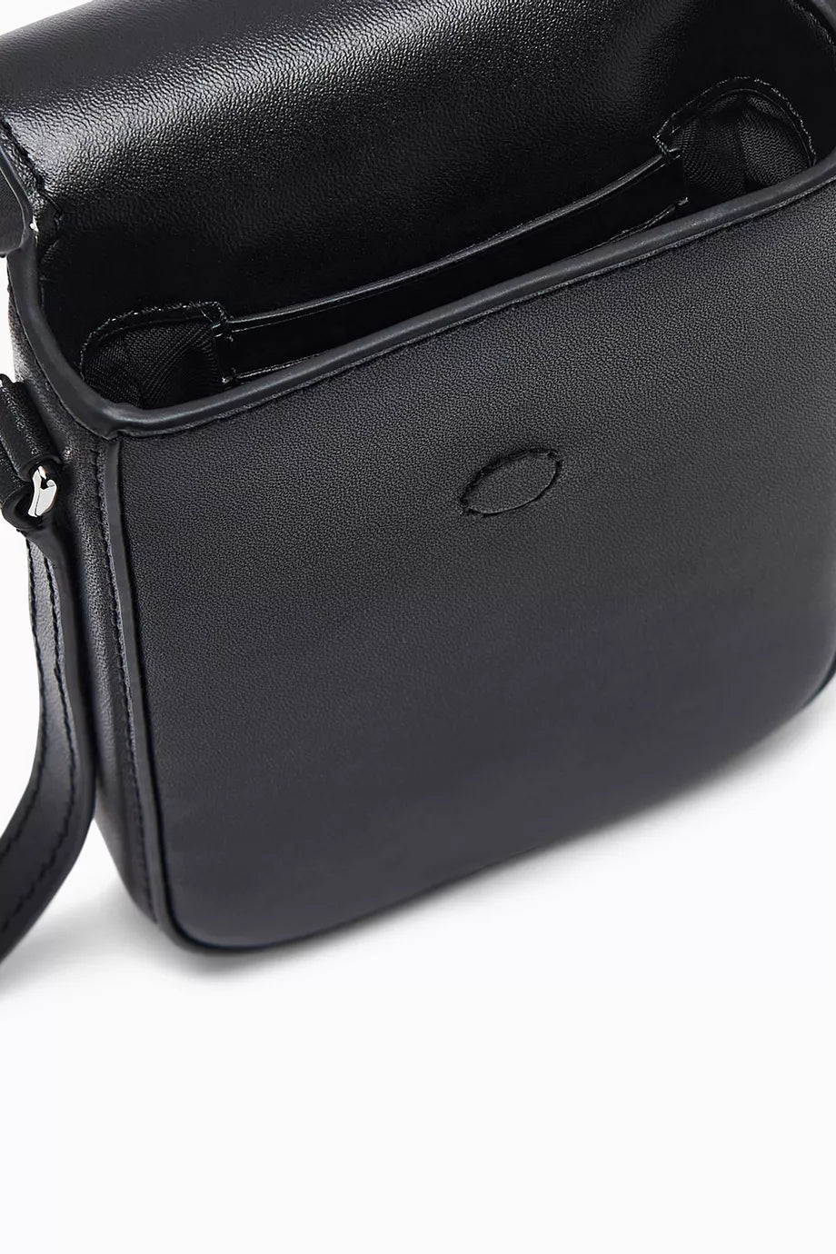 Marc Jacobs The Clover Phone Crossbody Bag in Leather Black