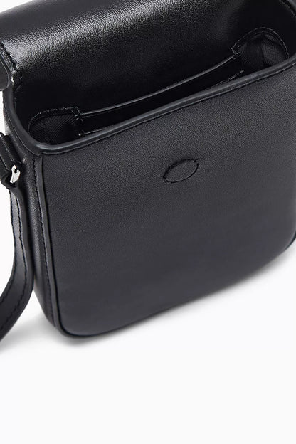 Marc Jacobs The Clover Phone Crossbody Bag in Leather Black