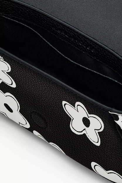 Marc Jacobs The Daisy Clover Shoulder Bag in Leather Black