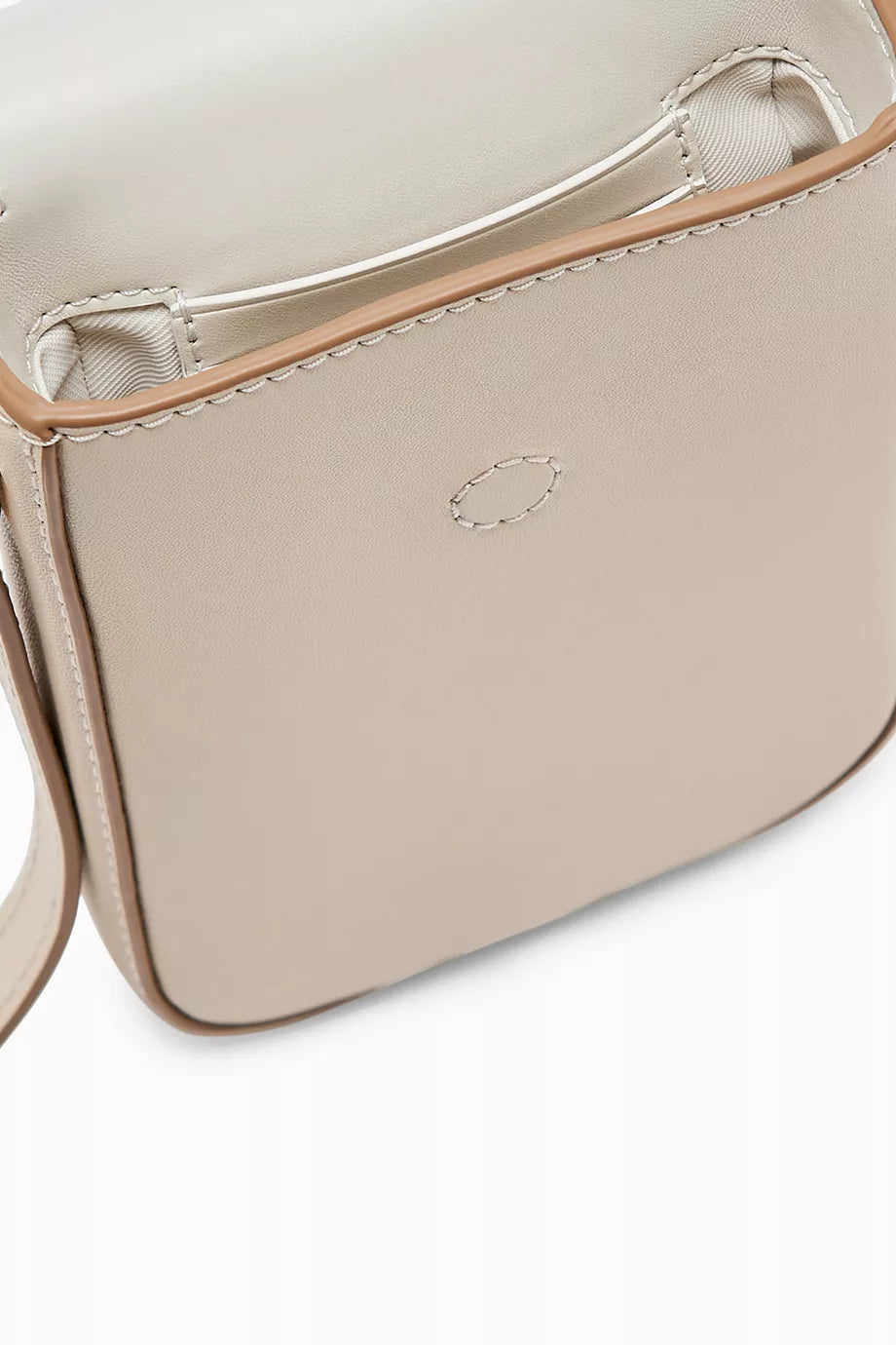 Marc Jacobs The Clover Phone Crossbody Bag in Leather Cloud White